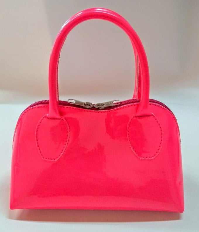 Bolsinha de Mão Verniz Neon Pink