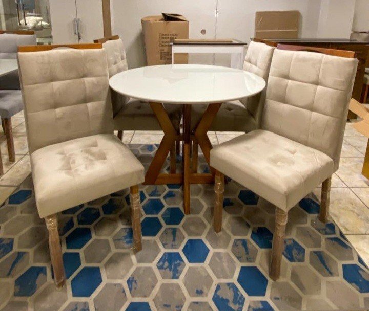 Mesa Ibiza Redonda 4 Cadeiras PR