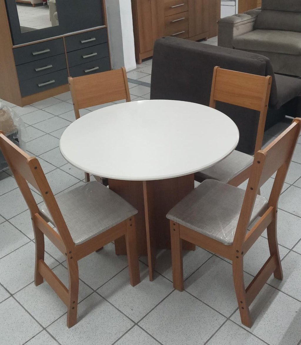 Mesa 4 Cadeiras Alice PR
