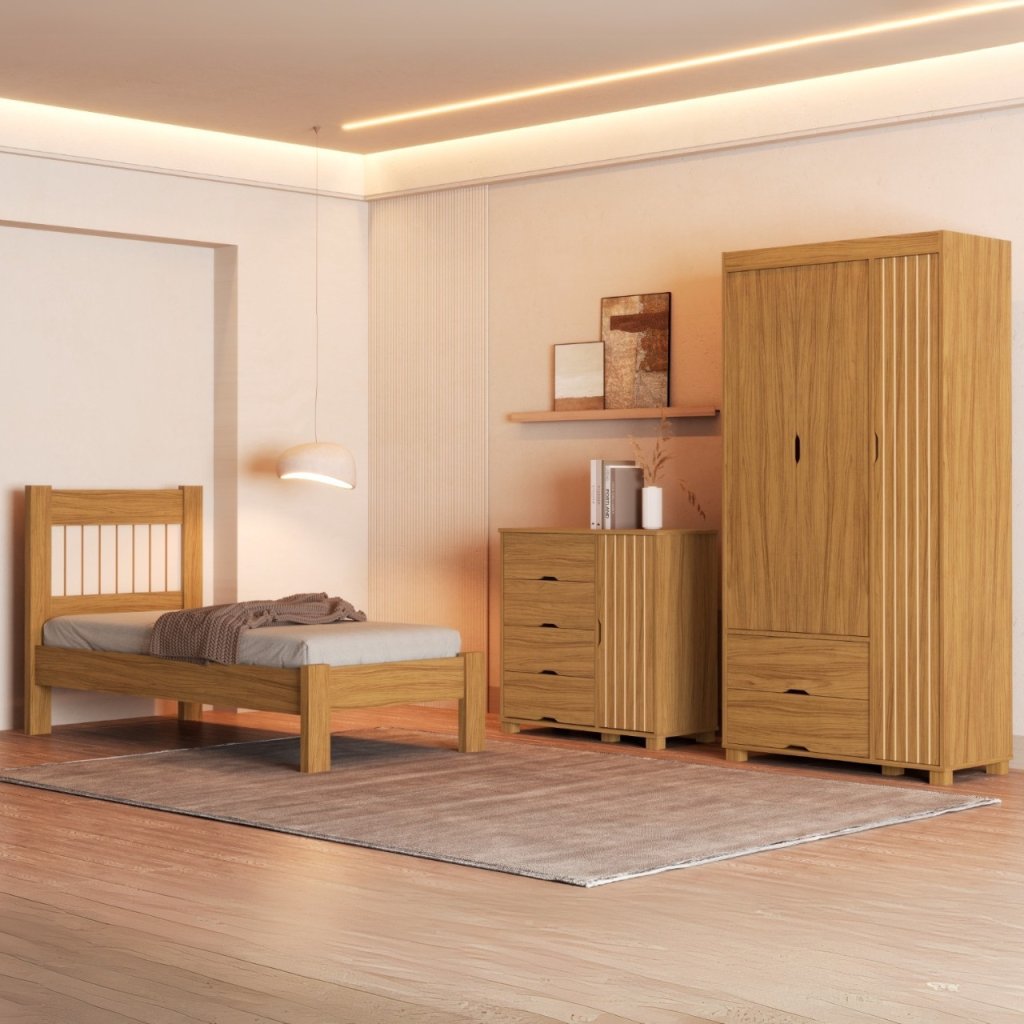 Guarda-Roupa 3 Portas + Cômoda 4 Gavetas com Sapateira + Cama Solteiro TT