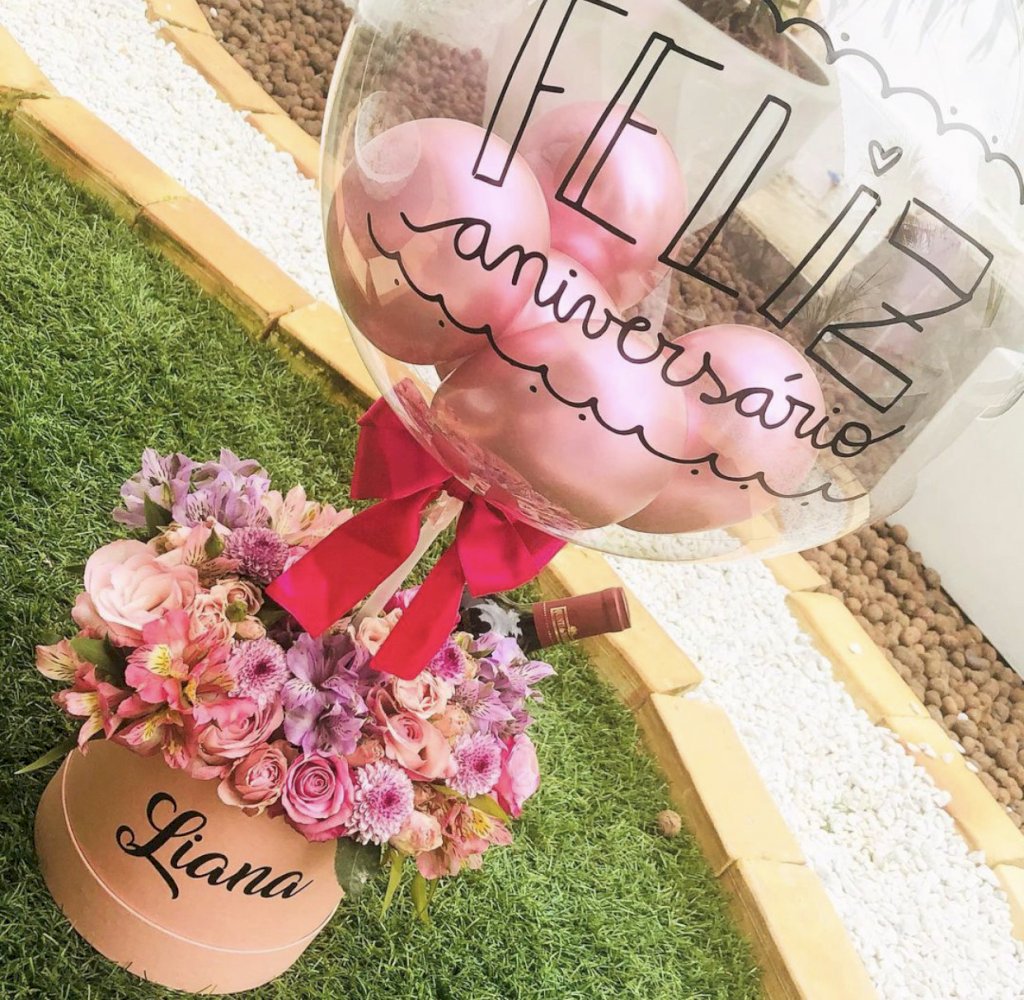 Box floral com Vinho 