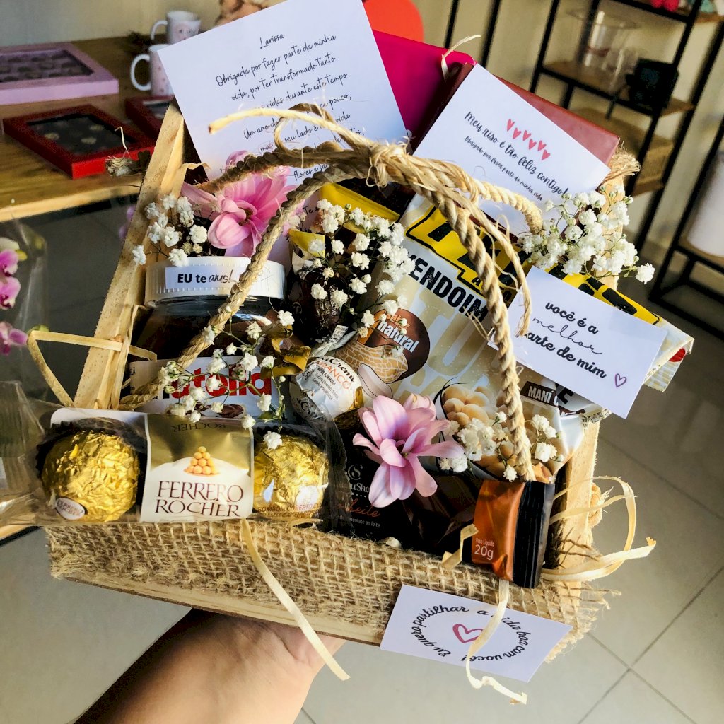 Cesta com Chocolates 