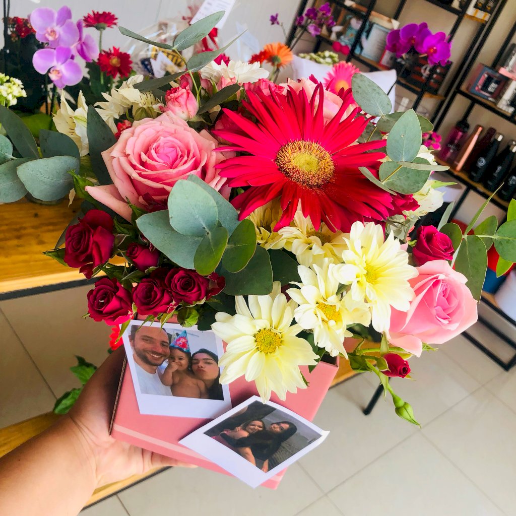 Box Floral com 2 Fotos 