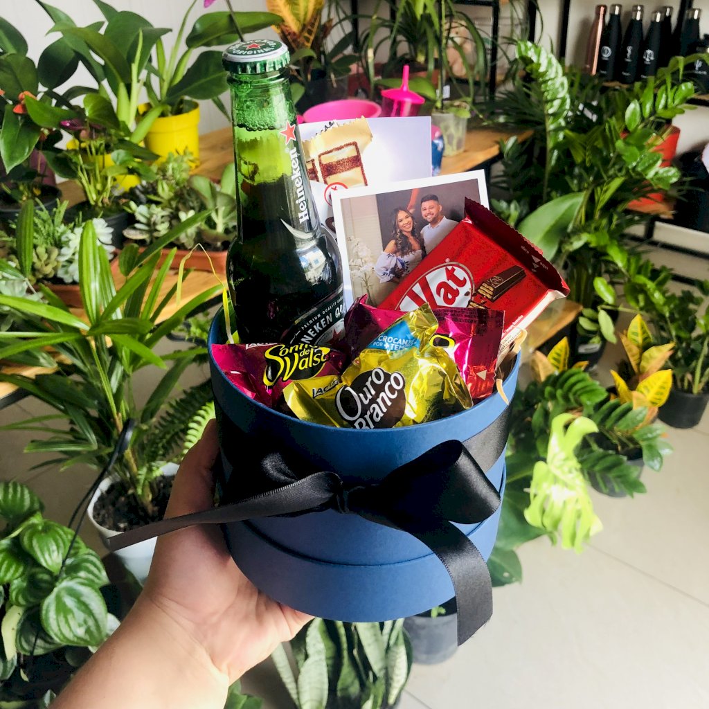 Mini Box com Chocolates e Cerveja