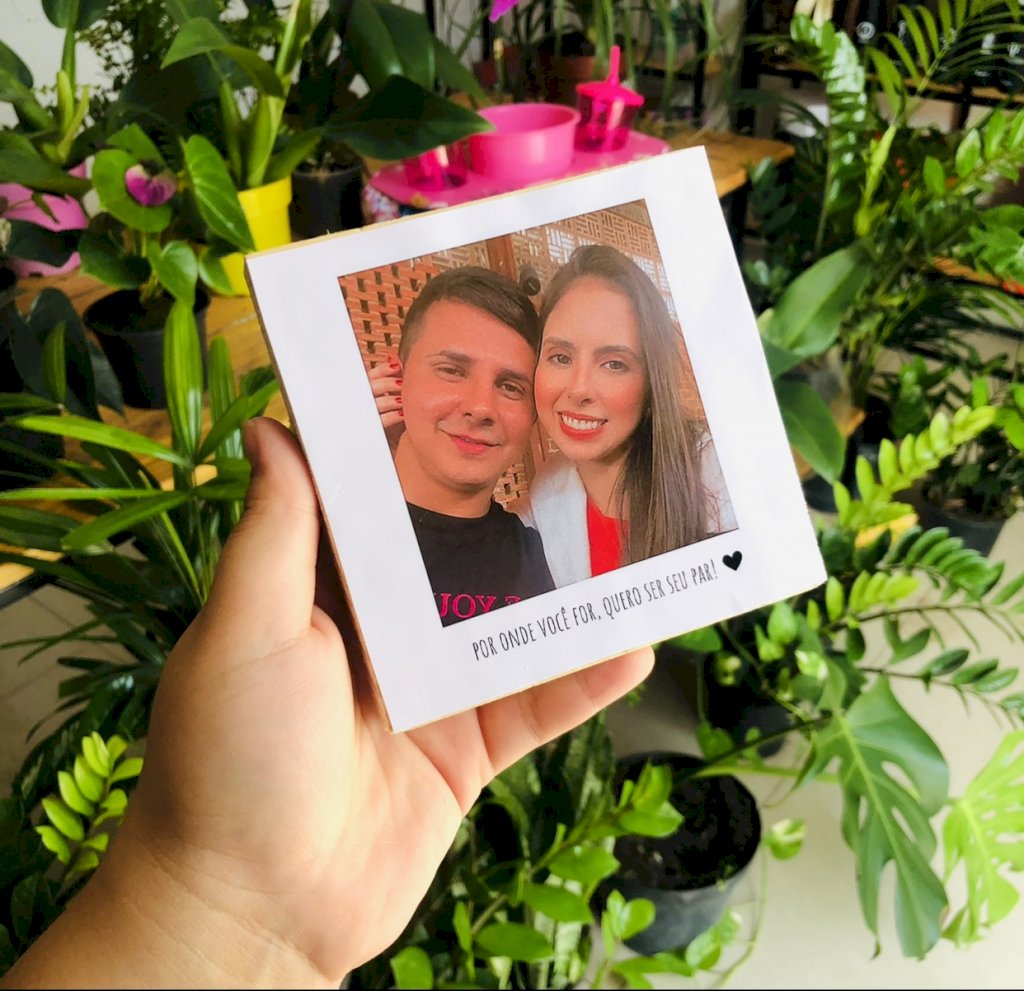 Polaroid de Mesa de Madeira