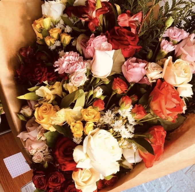 Leque com Mix de Rosas G 