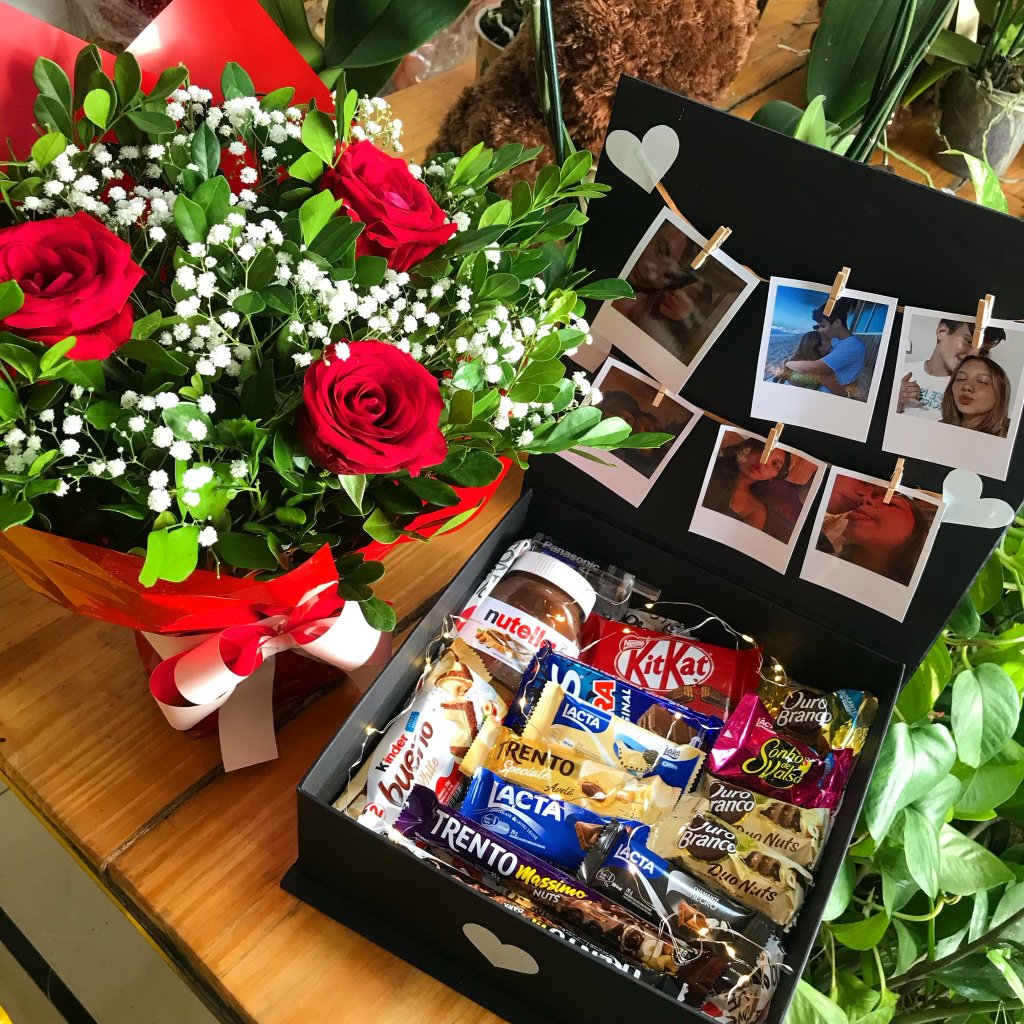 Box Livro com Buquê de 3 Botões