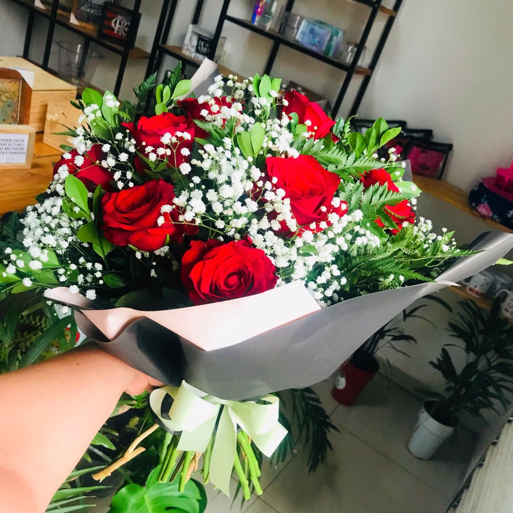 Ramalhete 8 Botões Vermelhos