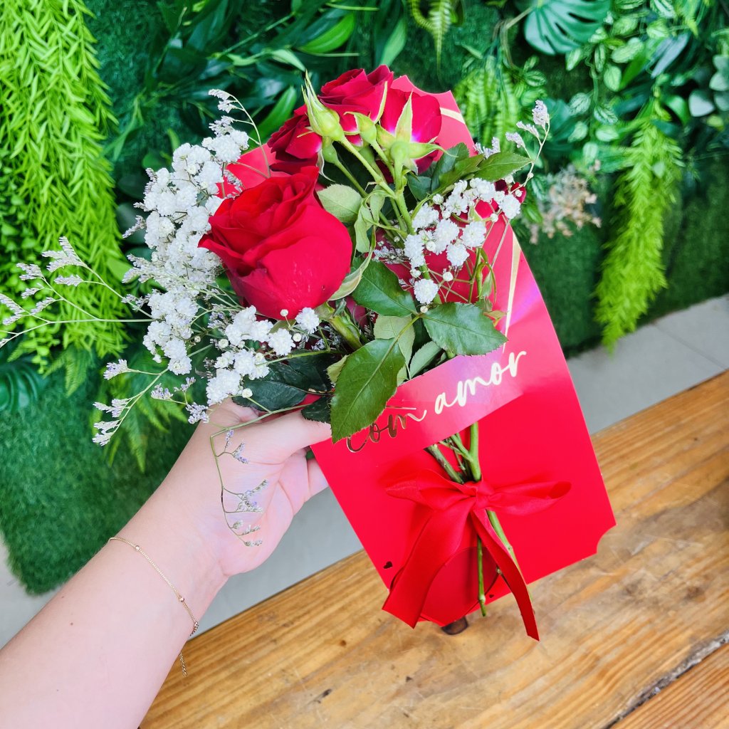 Cartão flor com flores vermelhas 