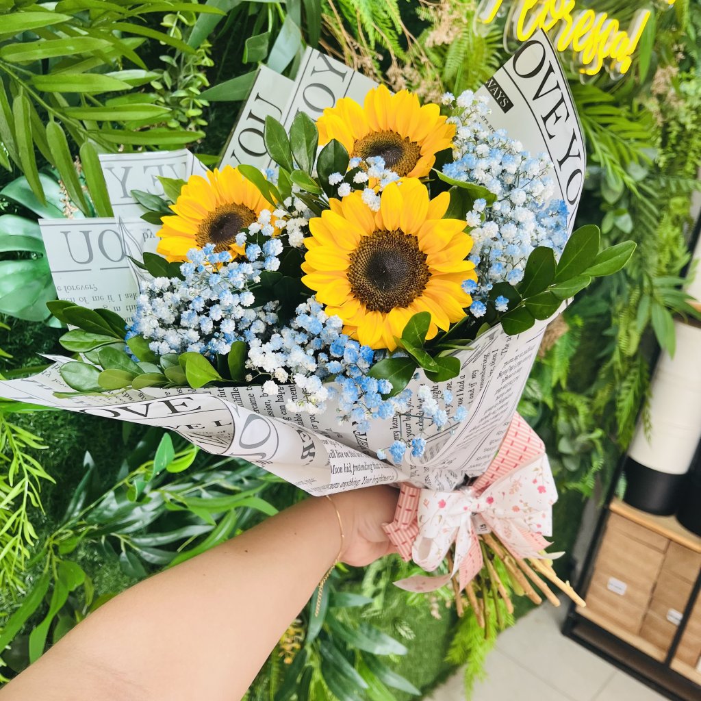 Girassois com Gipsos Azuis 