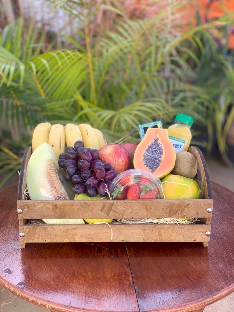 Bandeja com frutas 😋🥰
