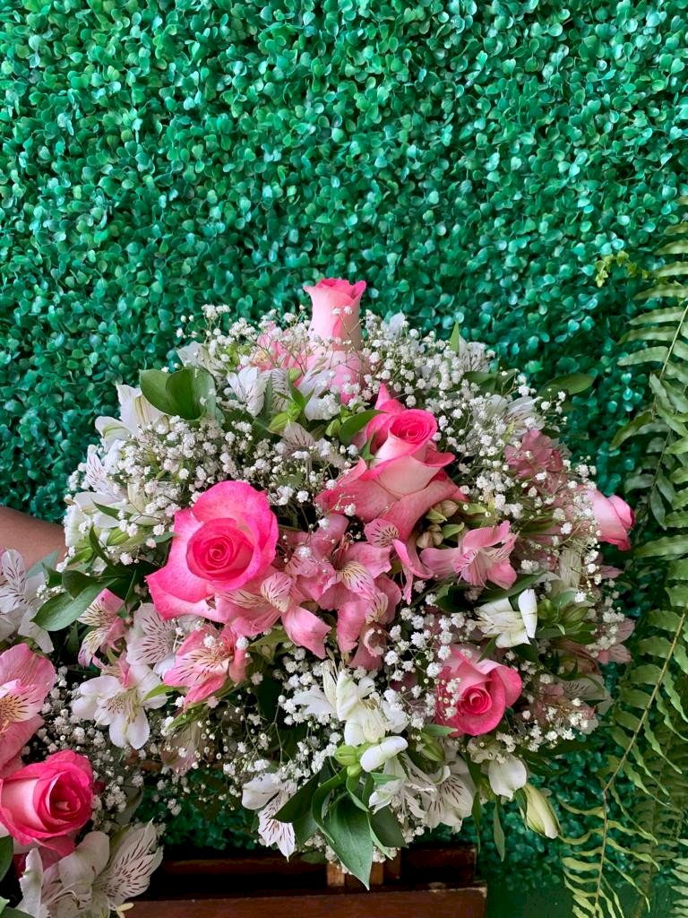Arranjo de Rosa cor de Rosa