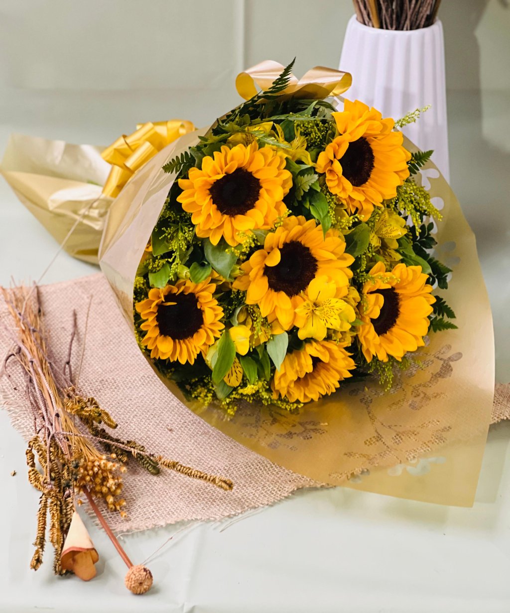 Ramalhete 6 Girassóis 🌻✨