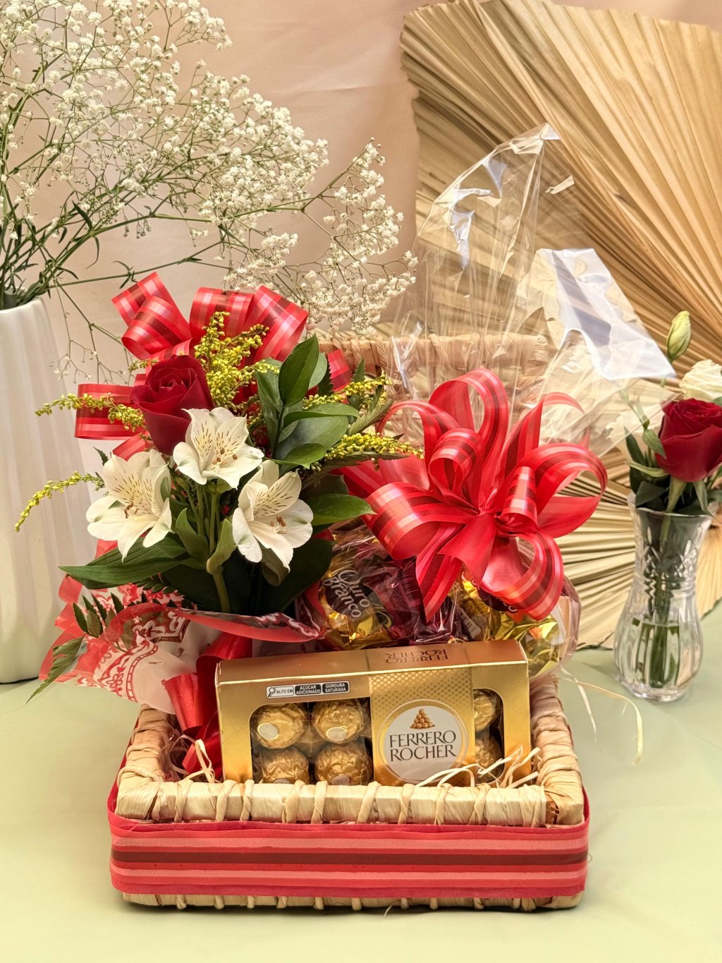 Baú de Chocolate & Rosa  💝🌹