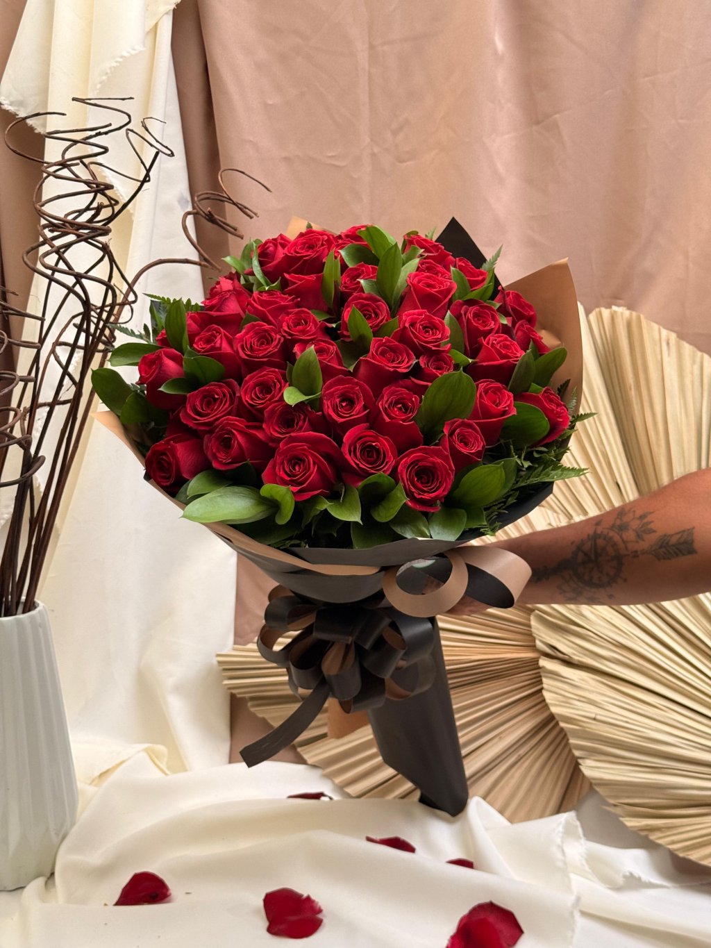 Buquê de 42 rosas 🌹✨