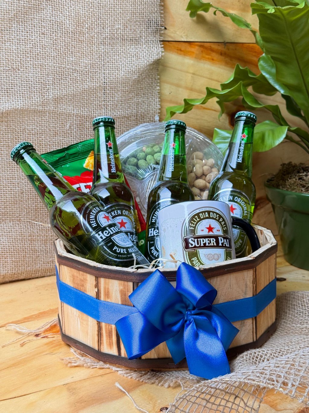 Cesta Super Pai - Heineken & Petiscos