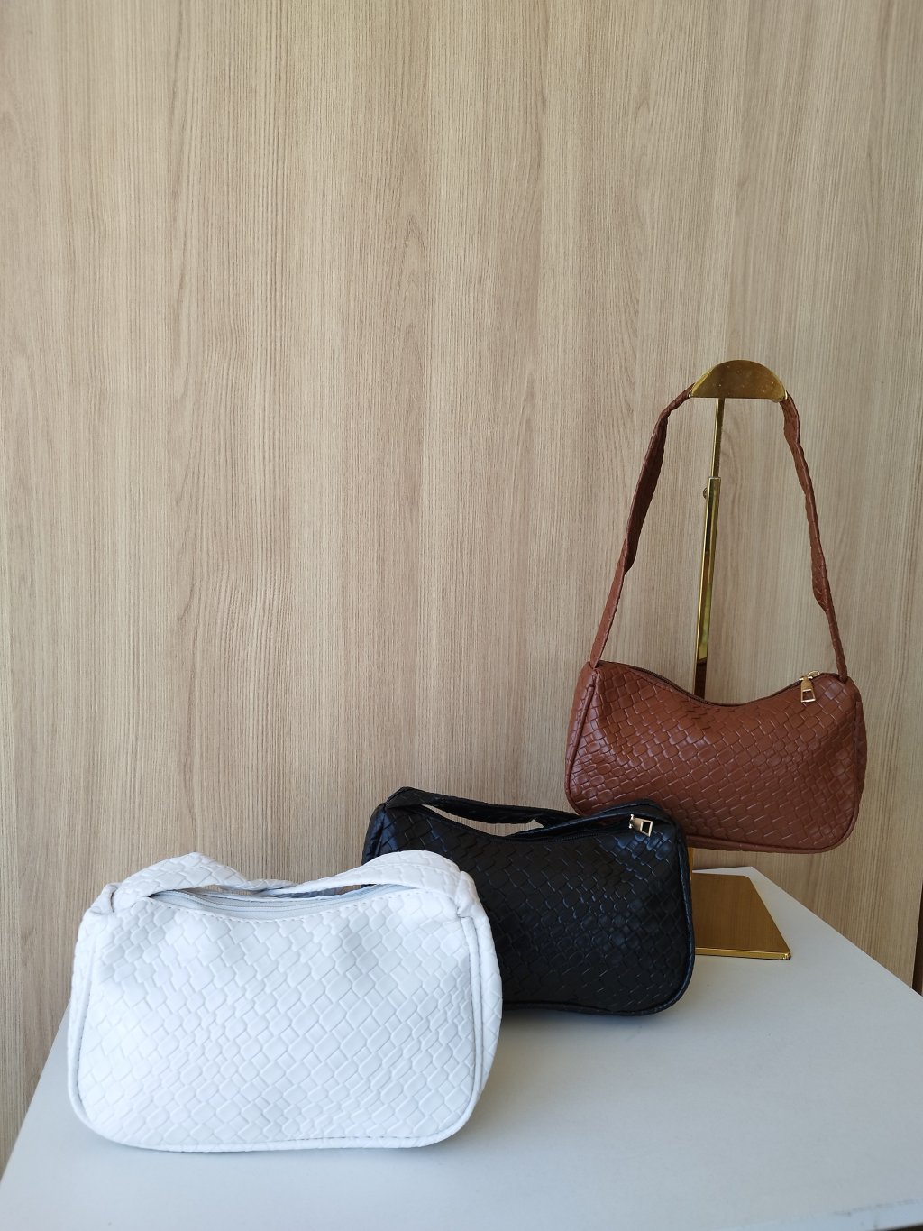 BOLSA 250827