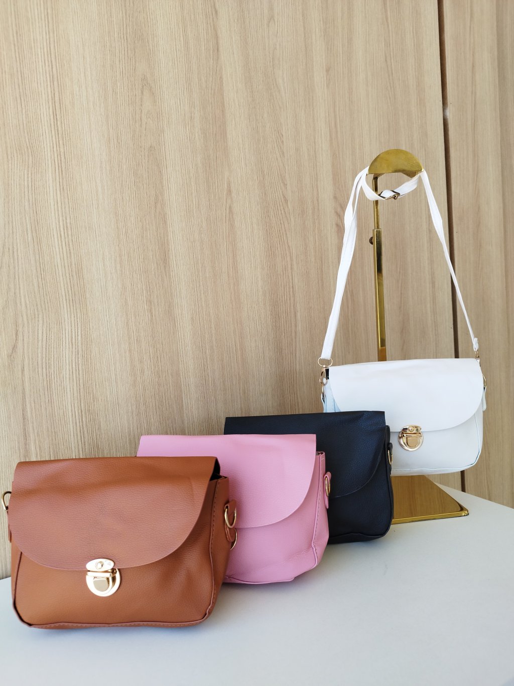 BOLSA 250820