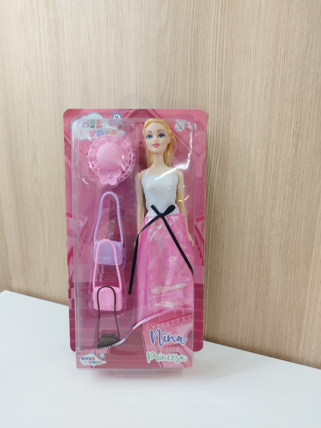 BONECA NINA PRINCESA A422916