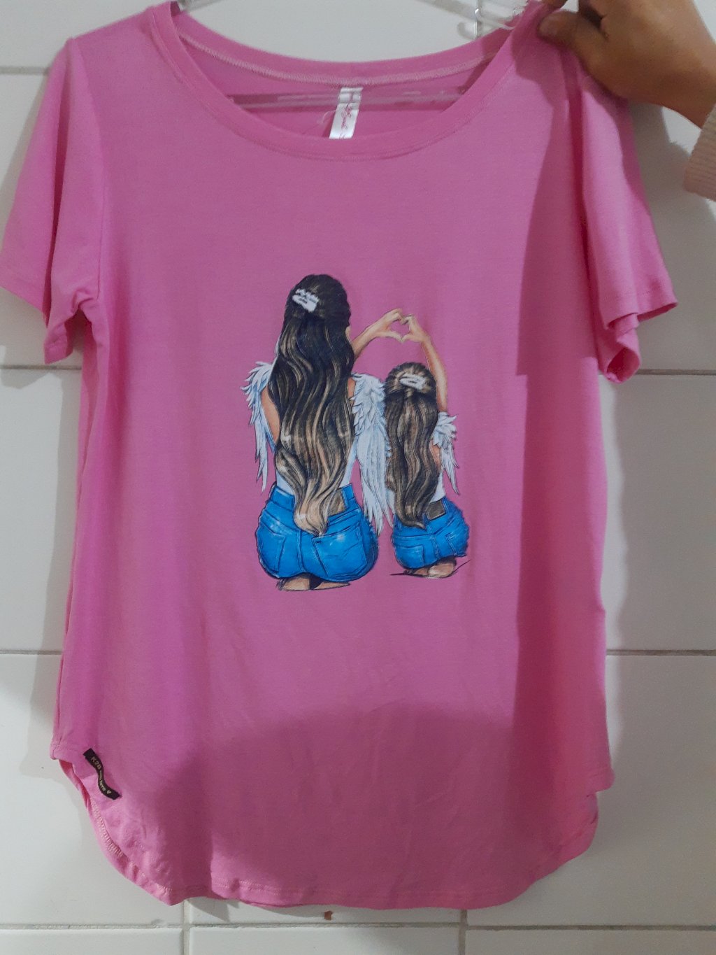 lote MNK2212 - Blusas e Camisas 19 peças
