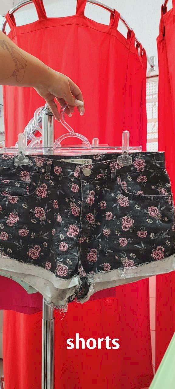 Lote MNK2219 - Shorts jeans color - 12 peças