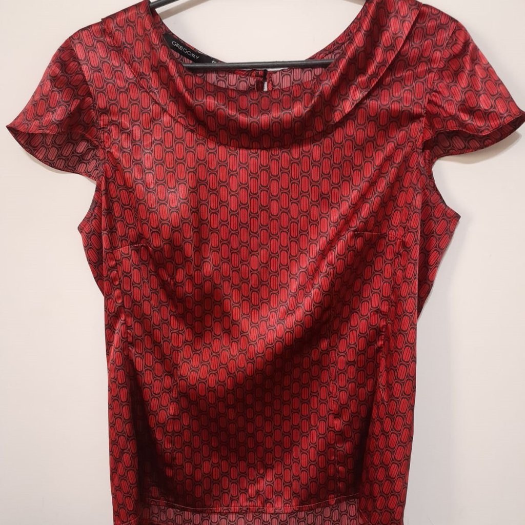 GC9723 - camisas e blusas usadas, 12 peças
