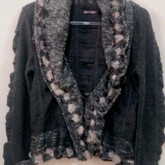 GC9123 - Lote com 14 blusas de frio e manga longa, usado