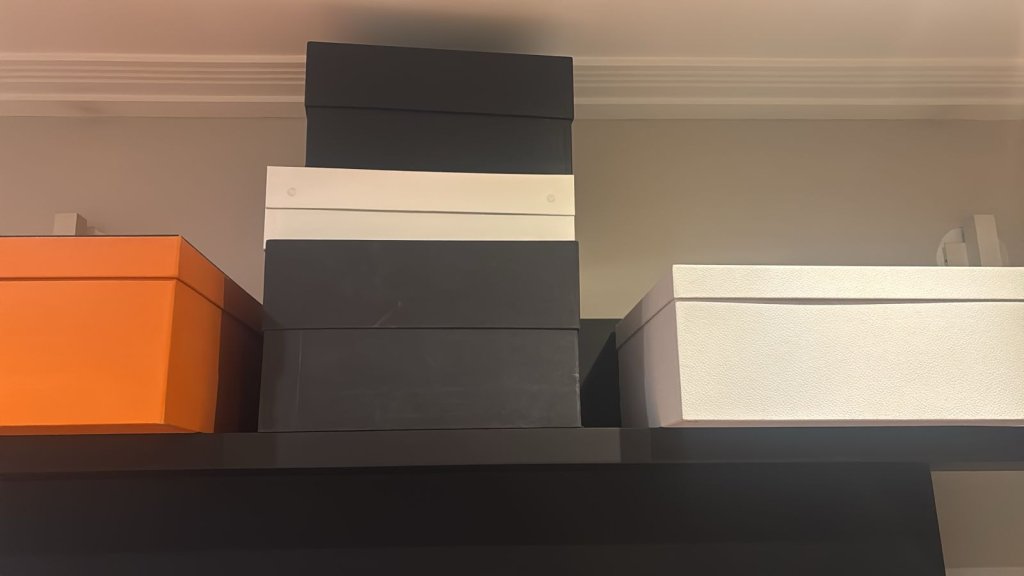 kit com 3 caixas diversas luxo - originais