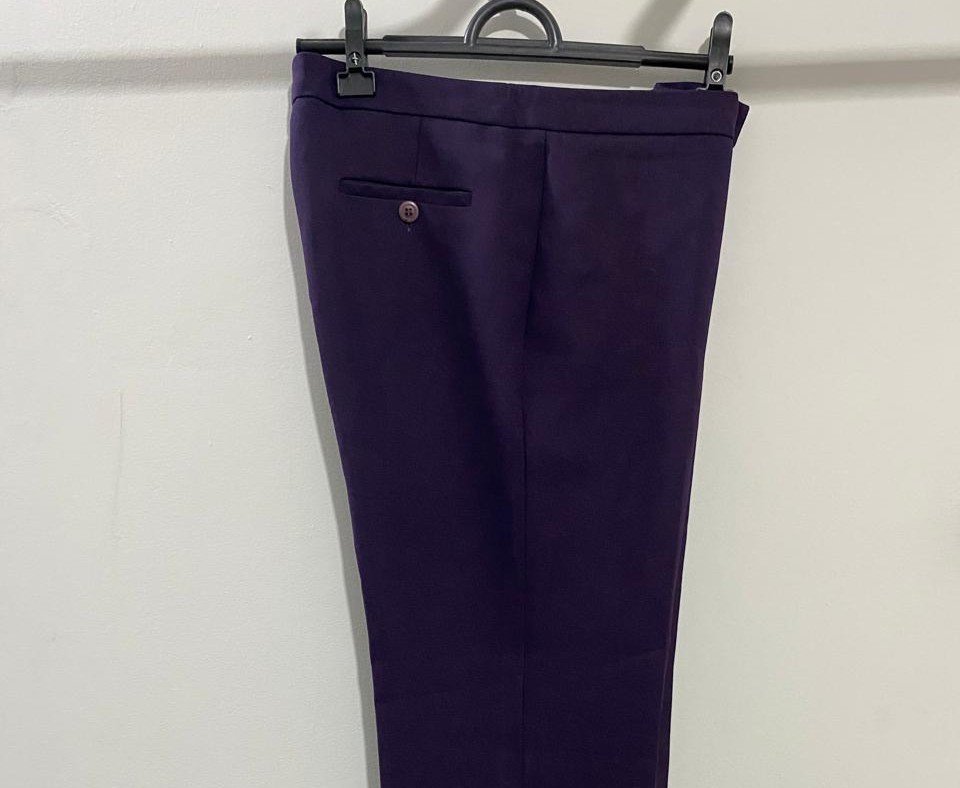 BVT1425 - lote 12 calças de alfaiataria