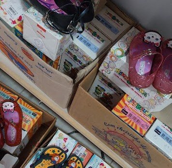 BIR2602 - lote sandália infantil 36 pares