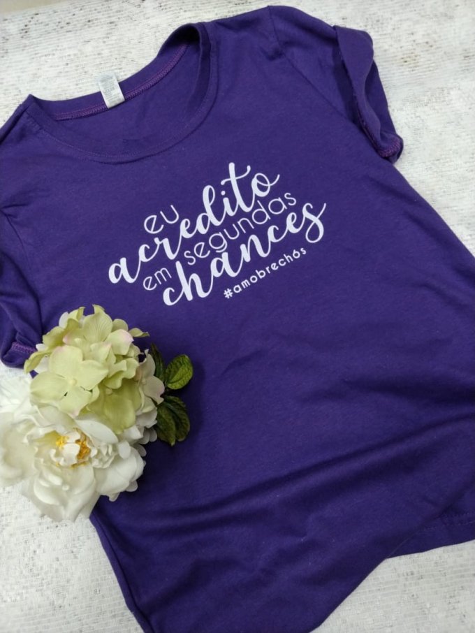 Camiseta @amobrechos