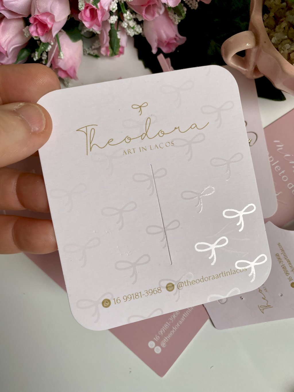 Cartela para 1 laço -  9x10  - VERNIZ LOCAL + LAMINAÇÃO FOSCA