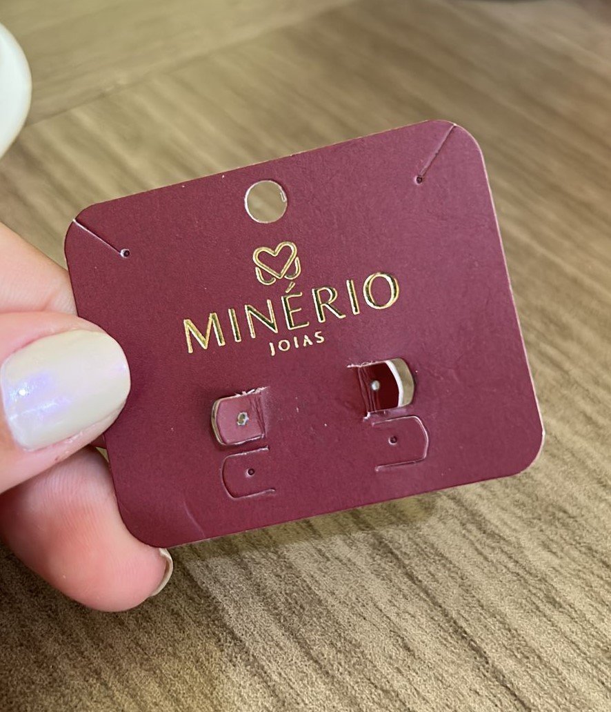 CARTELA PARA BRINCOS COM LAMINAÇÃO FOSCA + VERNIZ LOCALIZADO+HOT STAMPING