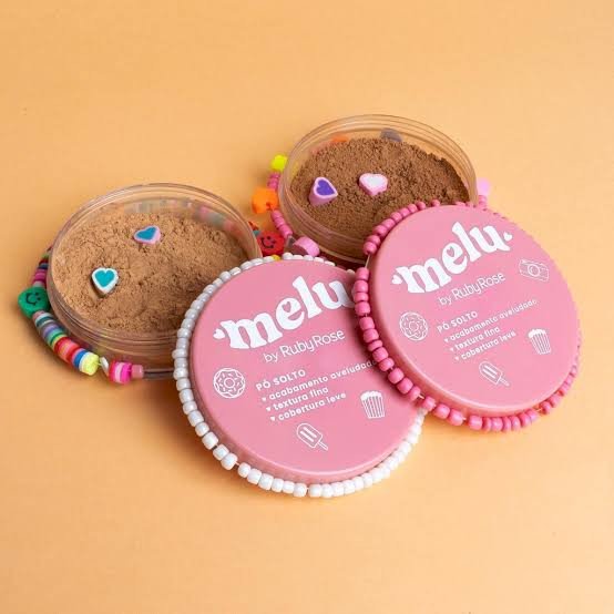 Pó Solto Melu - Ruby Rose