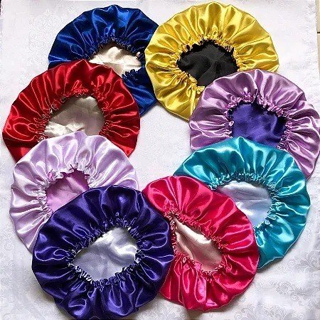 Touca De Cetim Dupla 