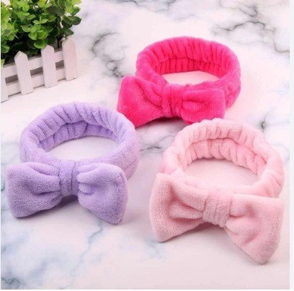 Faixa fofinha de maquiagem 