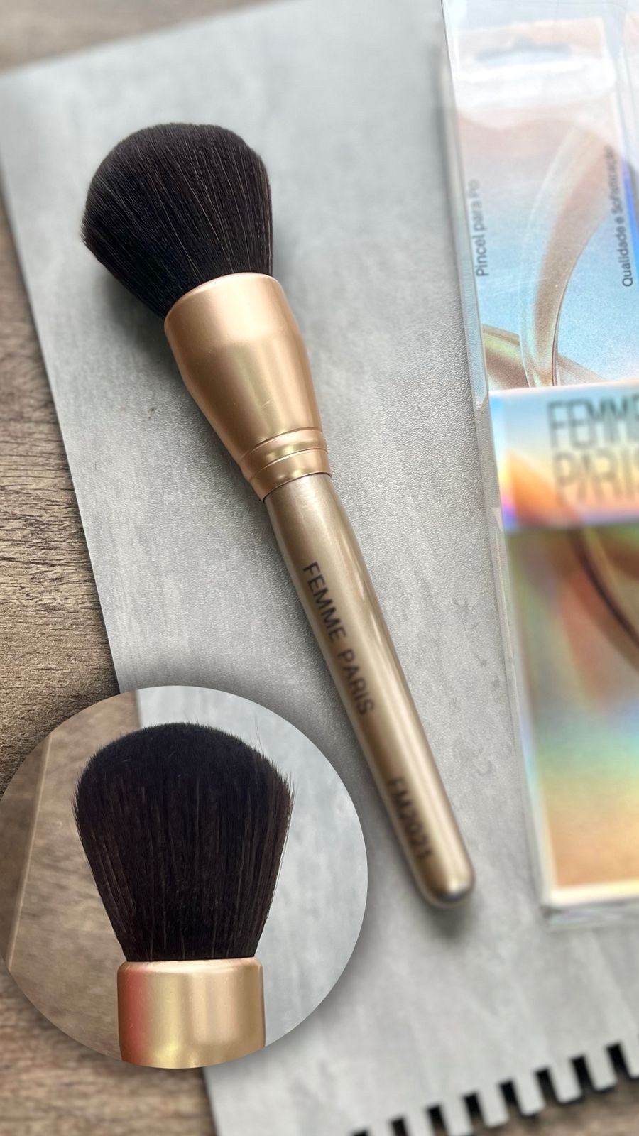 Pincel De Pó FM2021  - Femme Paris