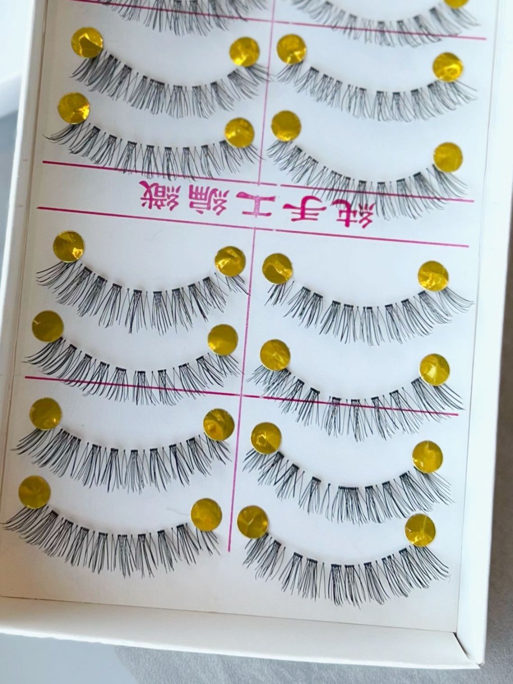 Cartela de Cílios com 10 Pares 