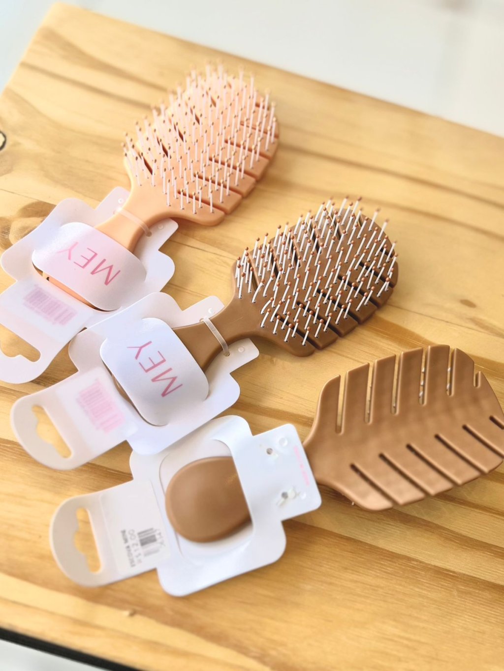 Mini Escova de Cabelo - Mey