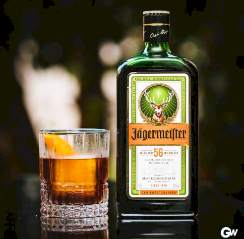 LICOR JAGERMEISTER 700ML 