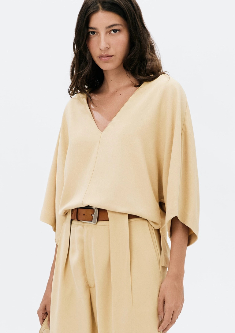 Blusa Feminina Decote V Manga 3/4