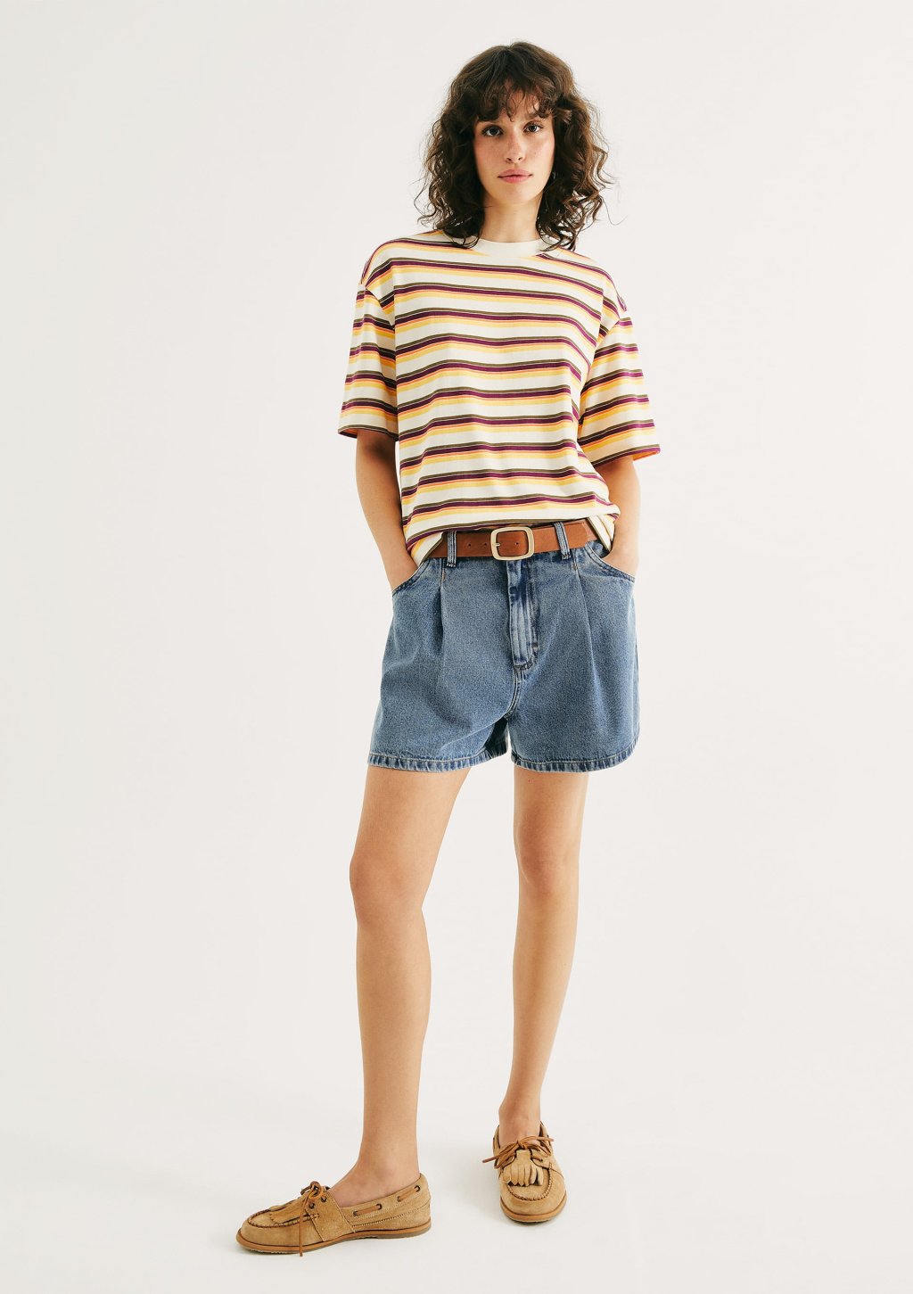 Shorts Feminino Evasê Em Jeans