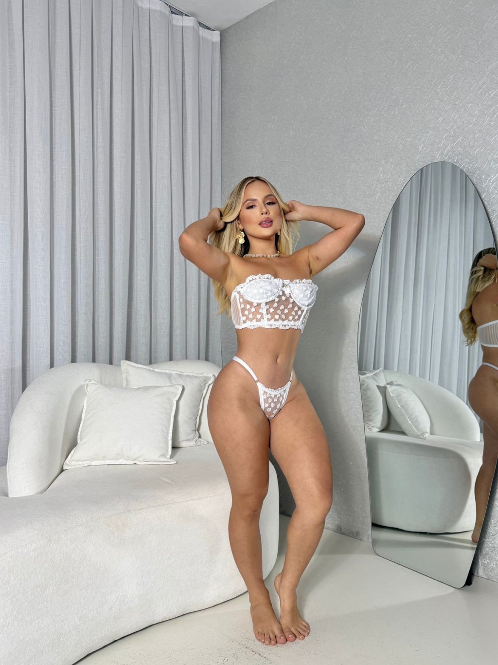 CONJ RENDA - TOMARA QUE CAIA - SEM ALÇA