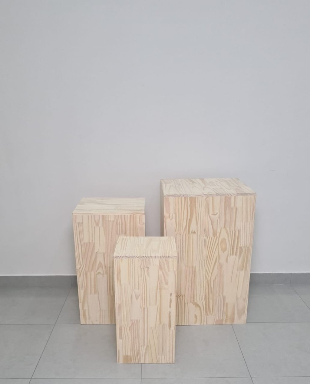 Trio de cubo pinus compensado