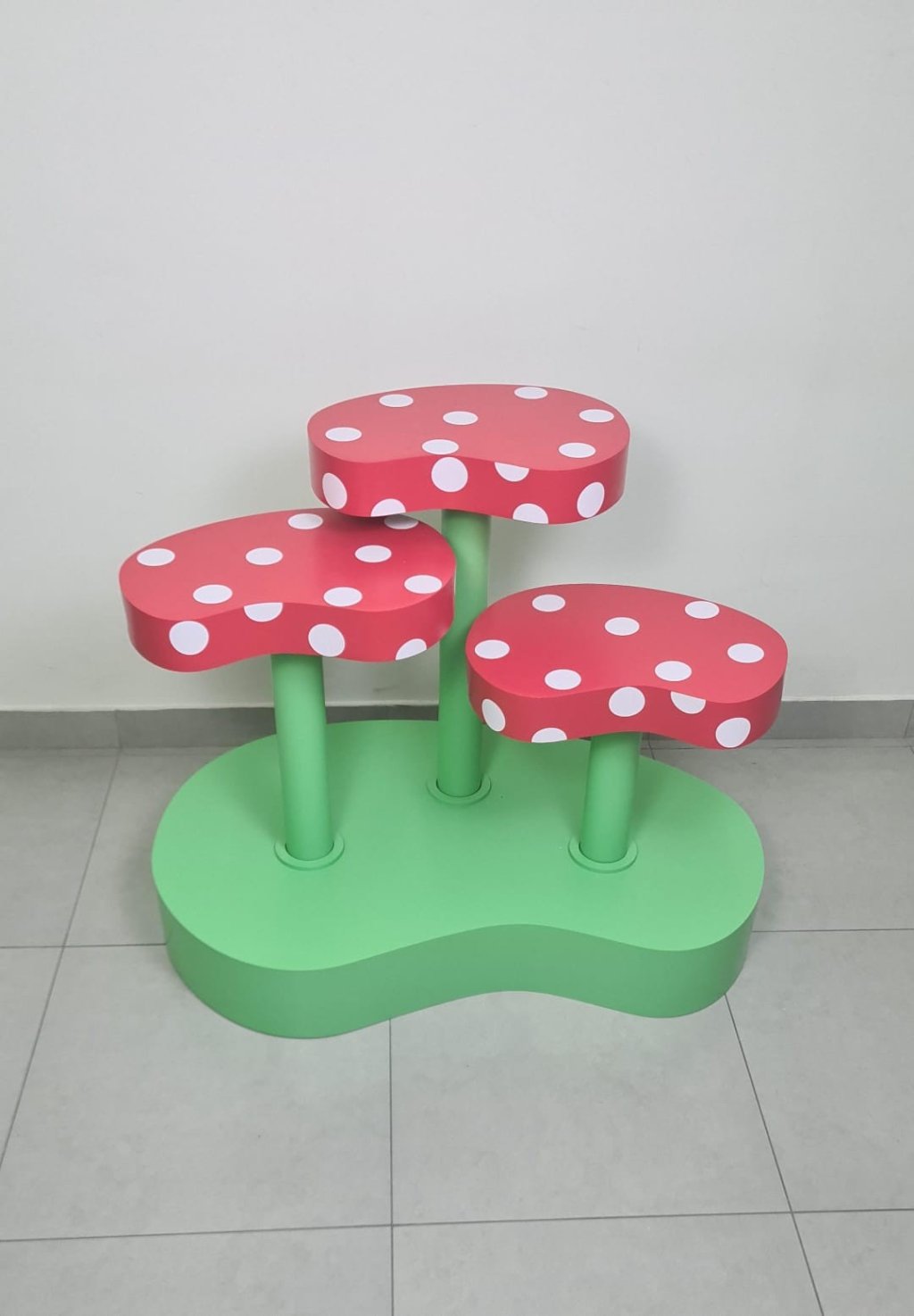 Mesa Chaise Suspensa Cogumelo