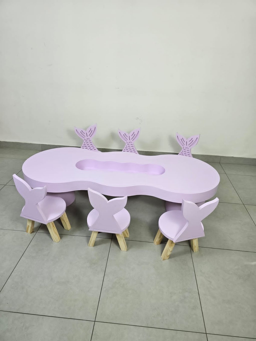 Mesa piquenique orgânica com cadeirinhas Sereia 