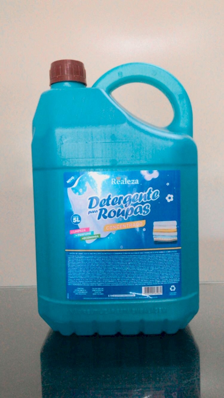 SABÃO LÍQUIDO PARA ROUPAS CONCENTRADO REALEZA - 5 LITROS COD.740