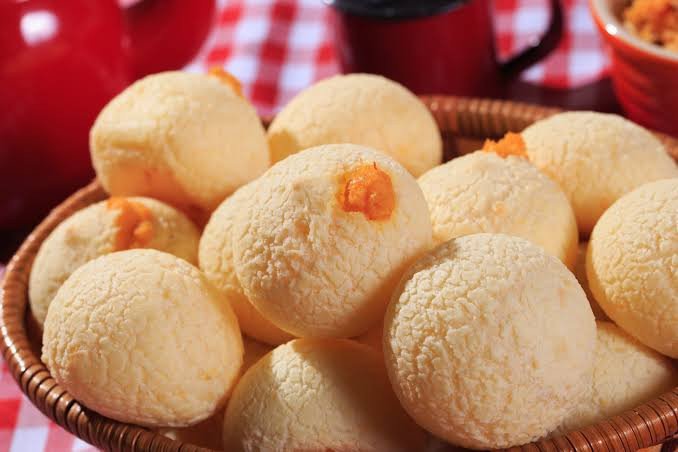 Pão de queijo com Frango - Talento mineiro 