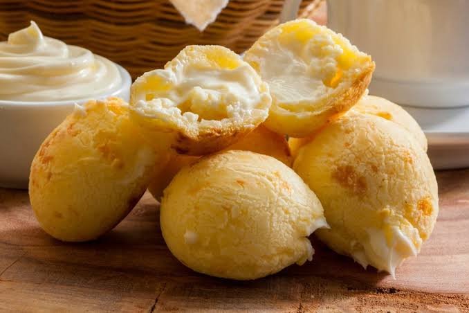 Pão de Queijo com Requeijão - Talento Mineiro