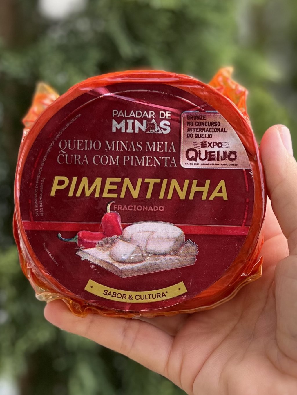 Queijo Minas com Pimenta 